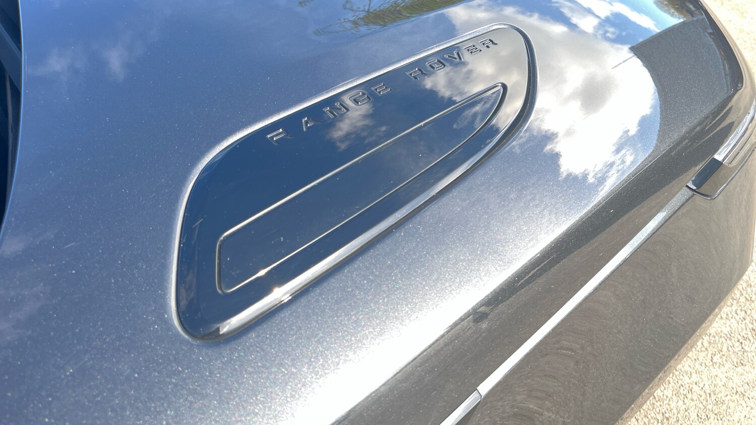 Used Land Rover Range Rover Velar 2025 for sale - 78166123: Photo 38