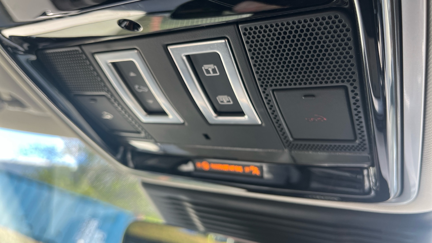 Used Land Rover Range Rover Velar 2025 for sale - 78166123: Photo 39