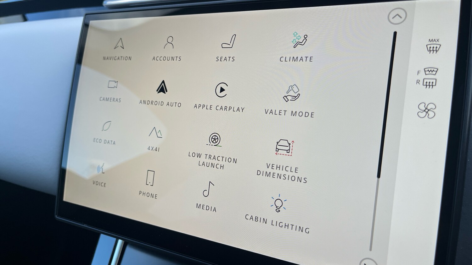 Used Land Rover Range Rover Velar 2025 for sale - 78166123: Photo 46