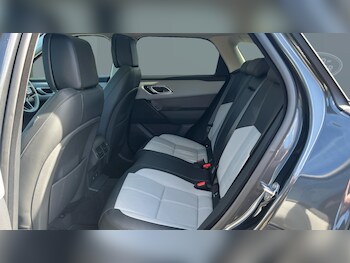 Used Land Rover Range Rover Velar 2025 for sale - 78166123: Photo