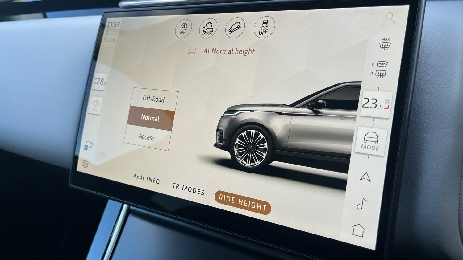 Used Land Rover Range Rover Velar 2025 for sale - 78166123: Photo 51