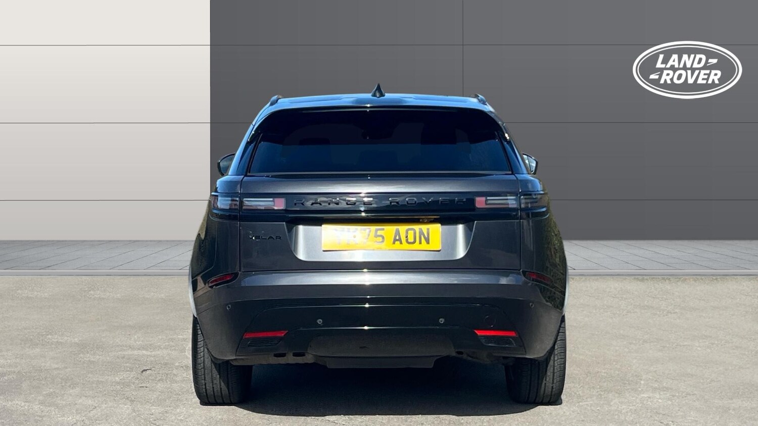 Used Land Rover Range Rover Velar 2025 for sale - 78166123: Photo 6