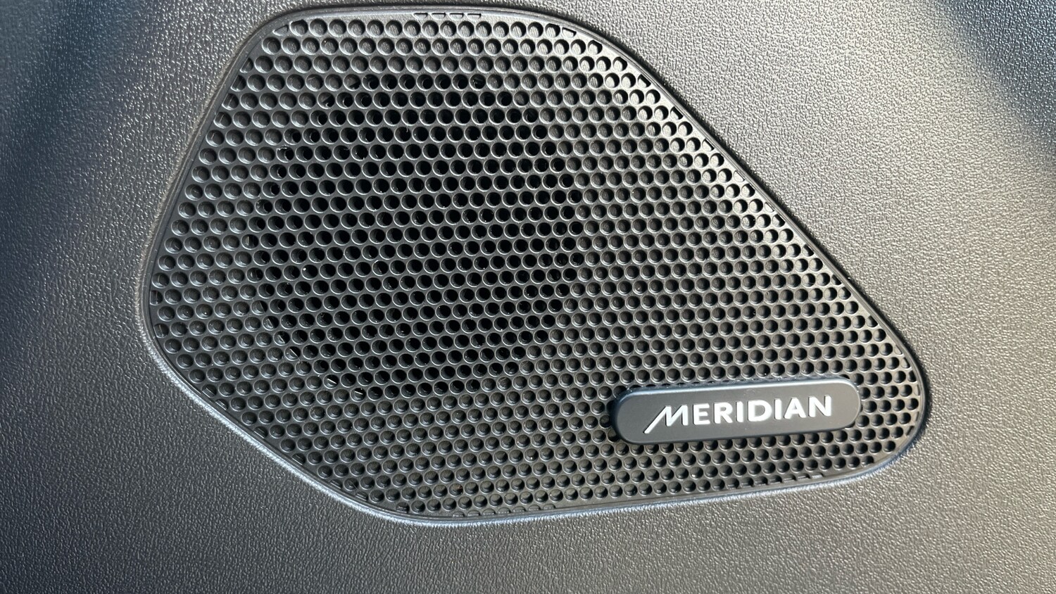 Used Jaguar F-Pace 2019 for sale - 76891983: Photo 26