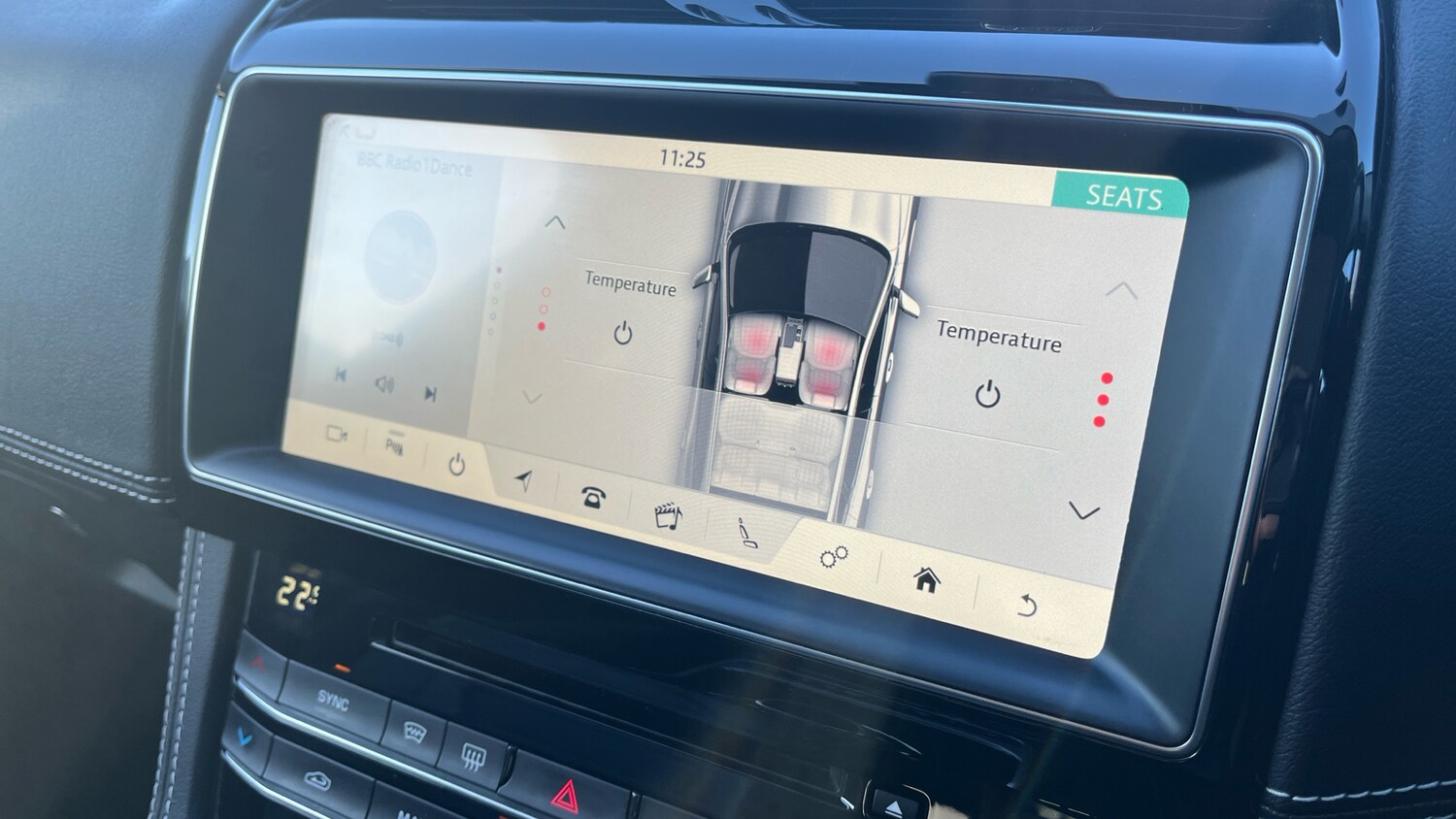 Used Jaguar F-Pace 2019 for sale - 76891983: Photo 28