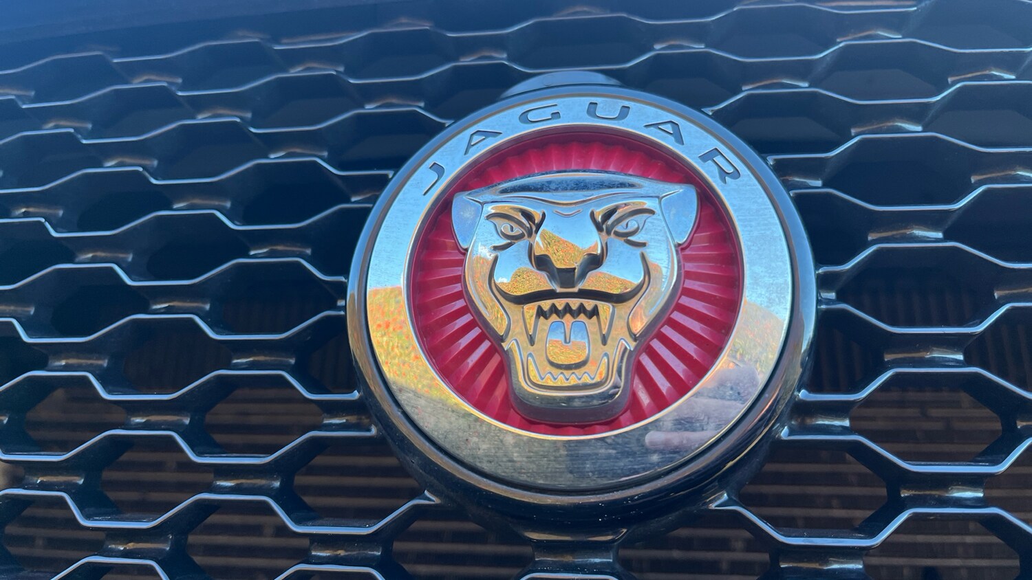 Used Jaguar F-Pace 2019 for sale - 76891983: Photo 31