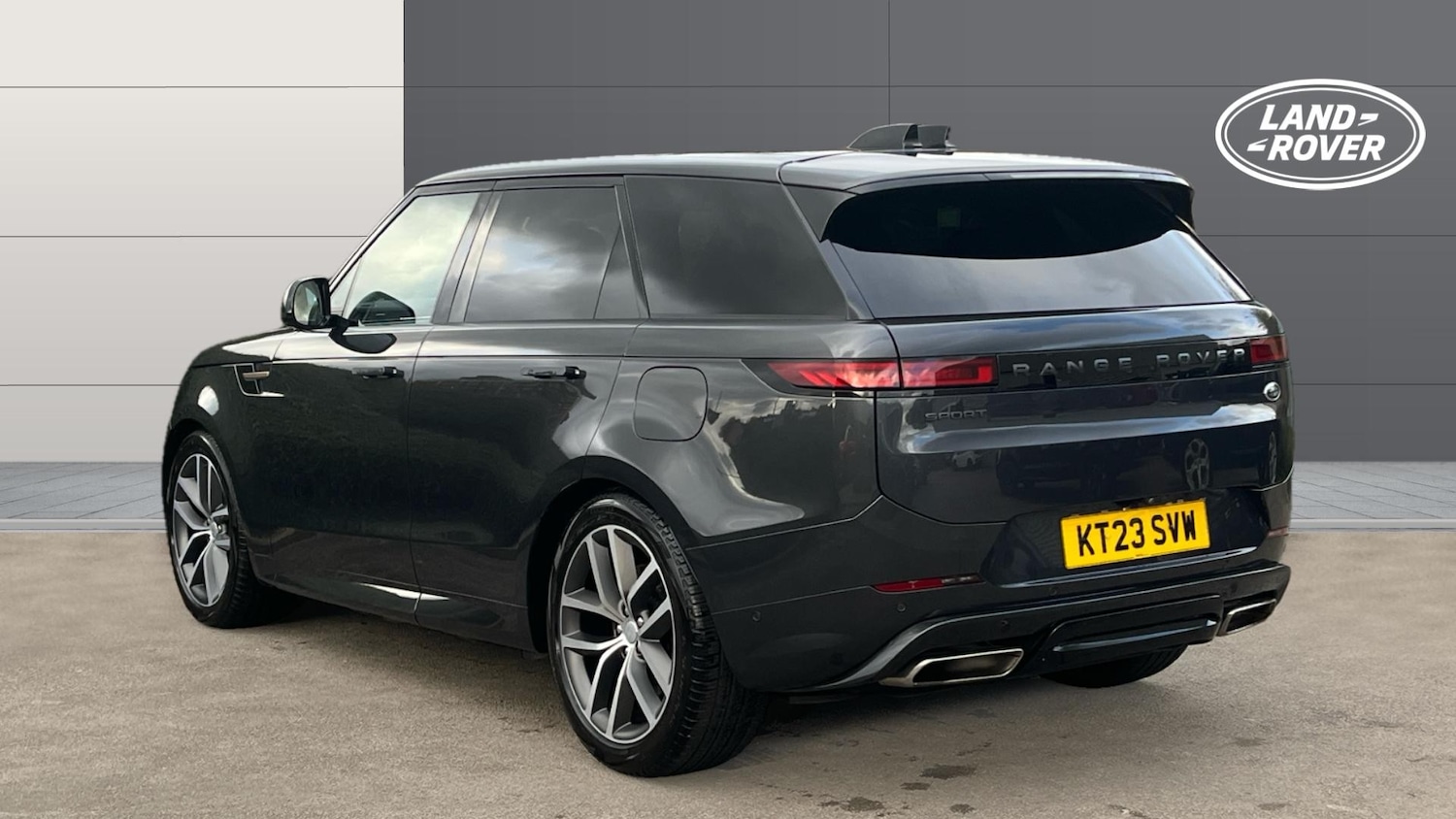 Used Land Rover Range Rover Sport 2023 for sale - 76352399: Photo 2
