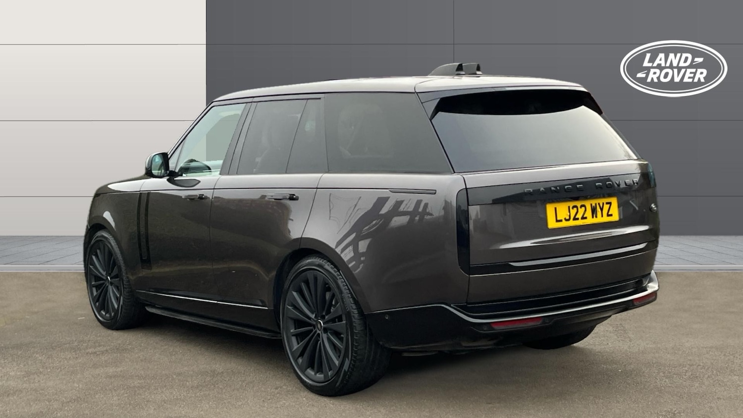 Used Land Rover Range Rover 2022 for sale - 76696872: Photo 2