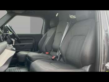 Used Land Rover Defender 2021 for sale - 74501100: Photo