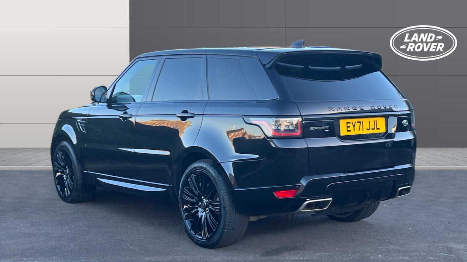 Used Land Rover Range Rover Sport 2021 for sale - 76299307: Photo 2