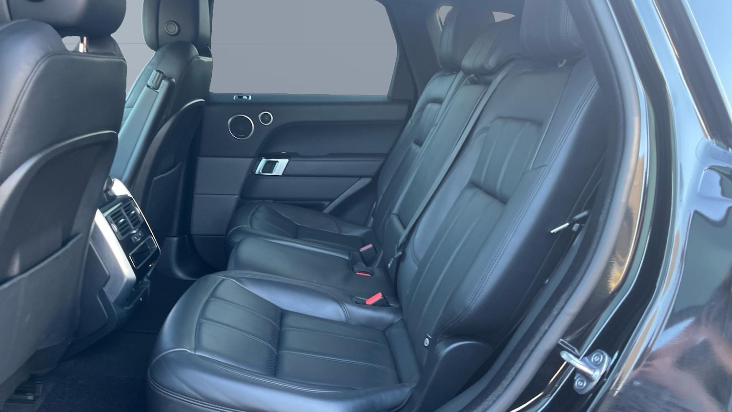 Used Land Rover Range Rover Sport 2021 for sale - 76299307: Photo 4