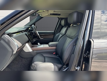 Used Land Rover Defender 2025 for sale - 79008676: Photo