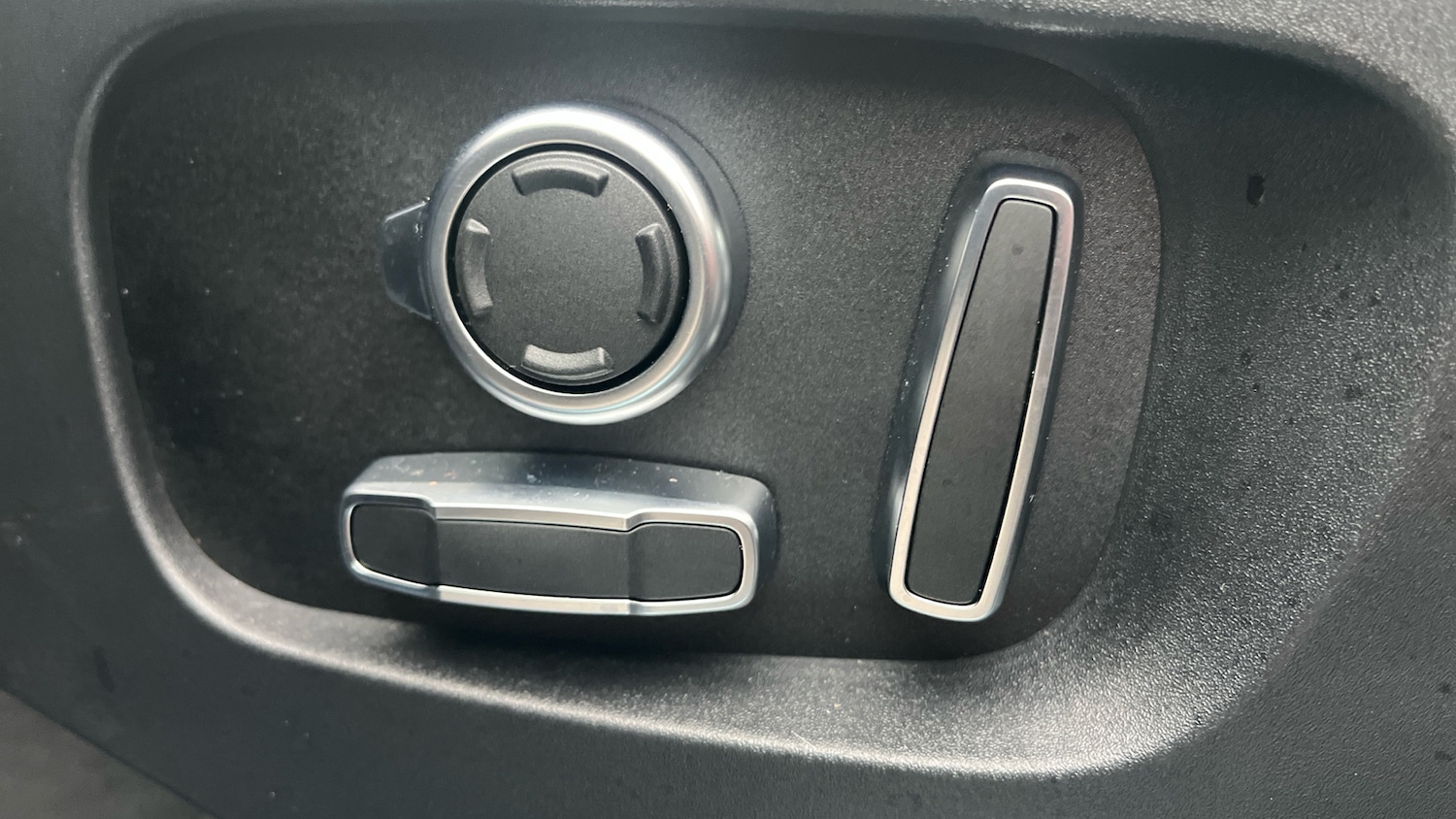 Used Land Rover Range Rover Evoque 2025 for sale - 76969648: Photo 30