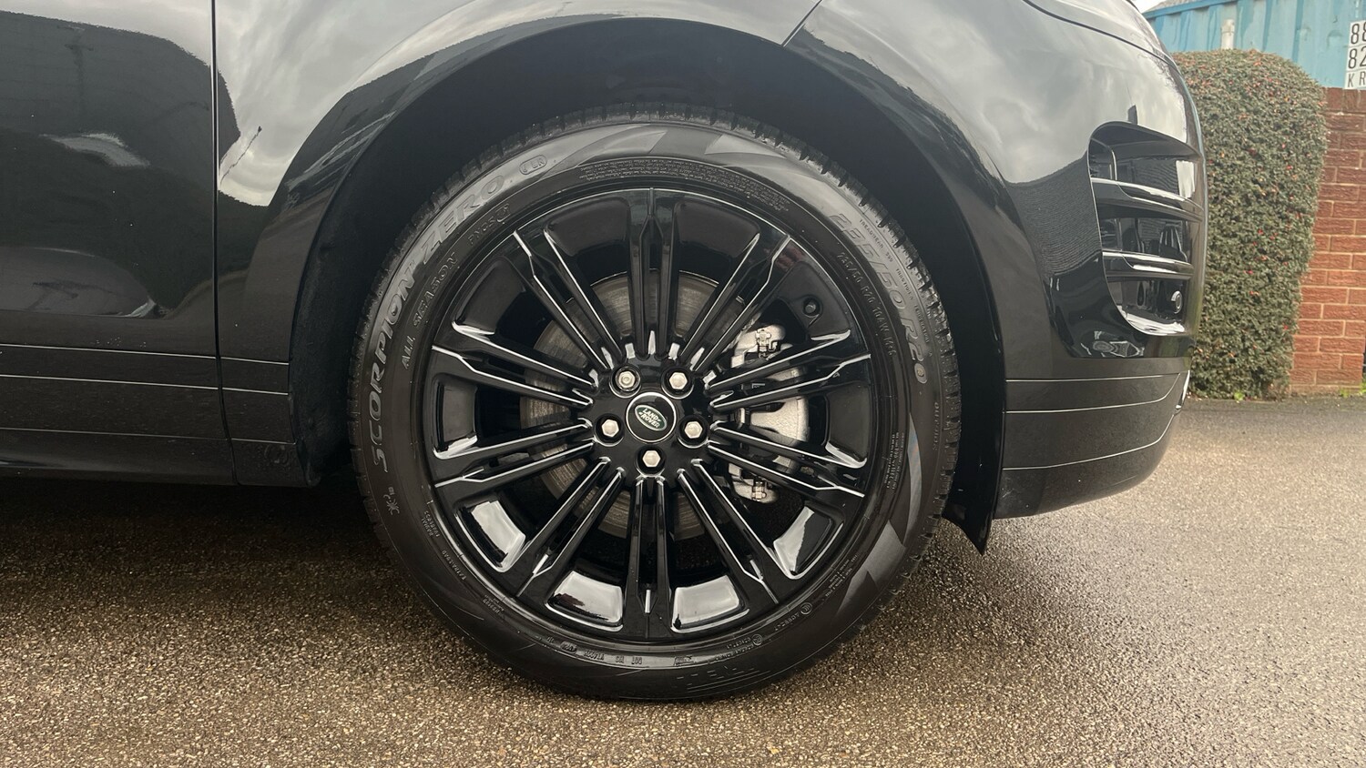 Used Land Rover Range Rover Evoque 2025 for sale - 76969648: Photo 8