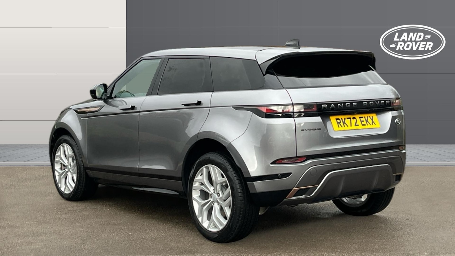 Used Land Rover Range Rover Evoque 2022 for sale - 76428602: Photo 2