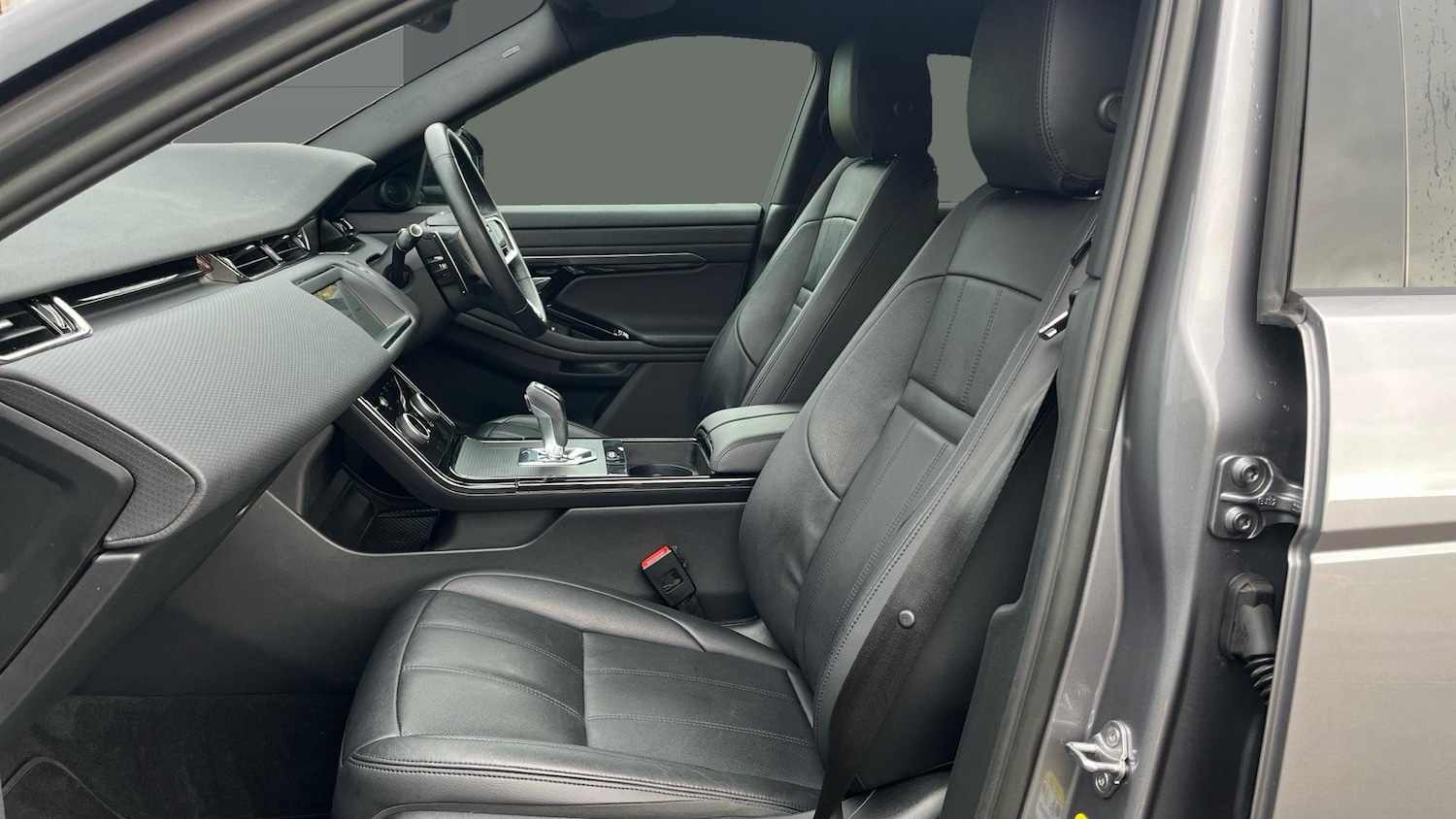 Used Land Rover Range Rover Evoque 2022 for sale - 76428602: Photo 3