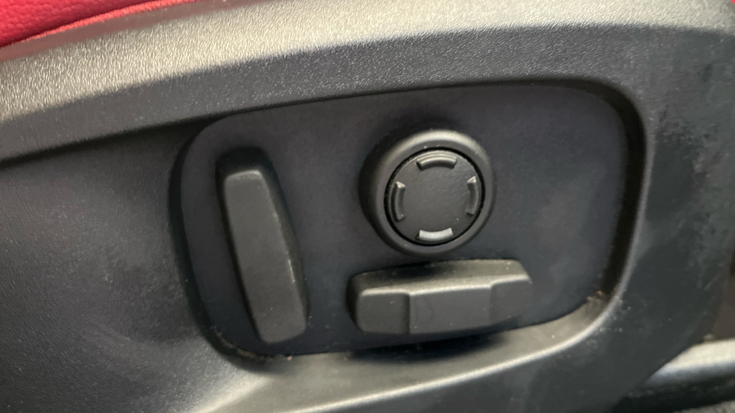 Used Jaguar F-Pace 2022 for sale - 77592683: Photo 26