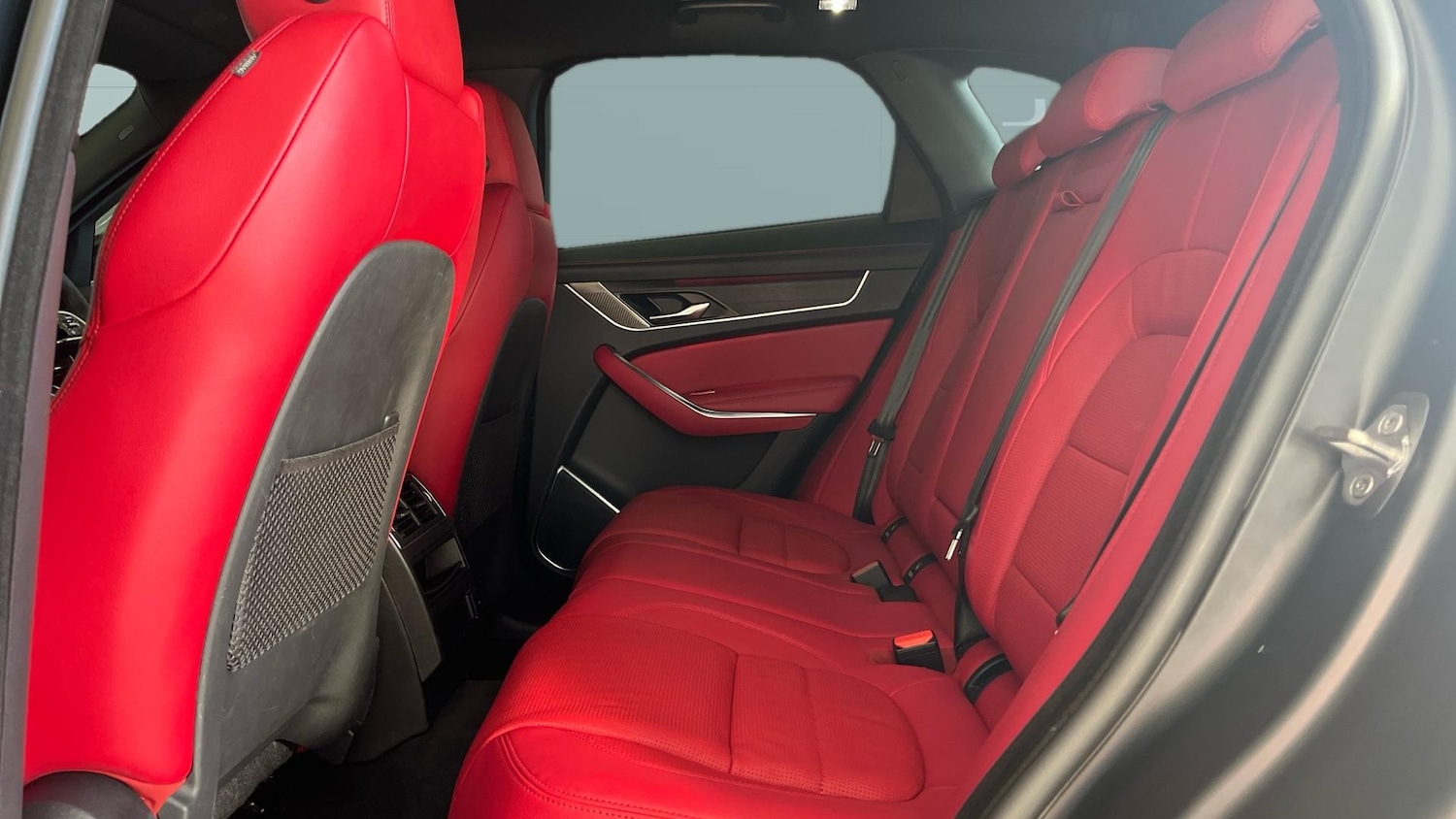 Used Jaguar F-Pace 2022 for sale - 77592683: Photo 4