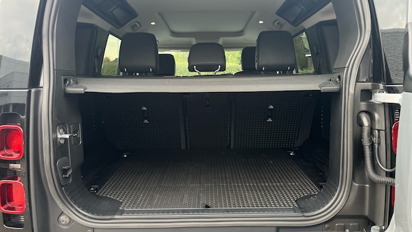Used Land Rover Defender 2020 for sale - 76233080: Photo 10
