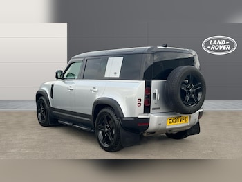 Used Land Rover Defender 2020 for sale - 76233080: Photo 2