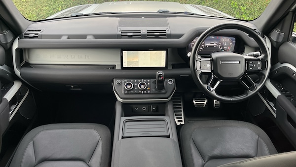 Used Land Rover Defender 2020 for sale - 76233080: Photo 9