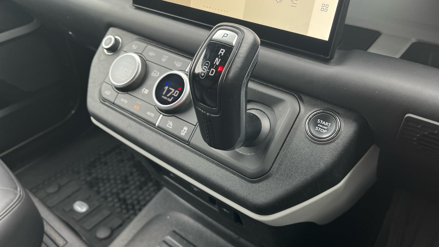 Used Land Rover Defender 2022 for sale - 76262788: Photo 13