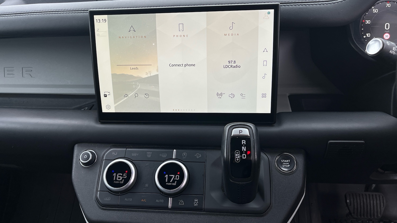 Used Land Rover Defender 2022 for sale - 76262788: Photo 14