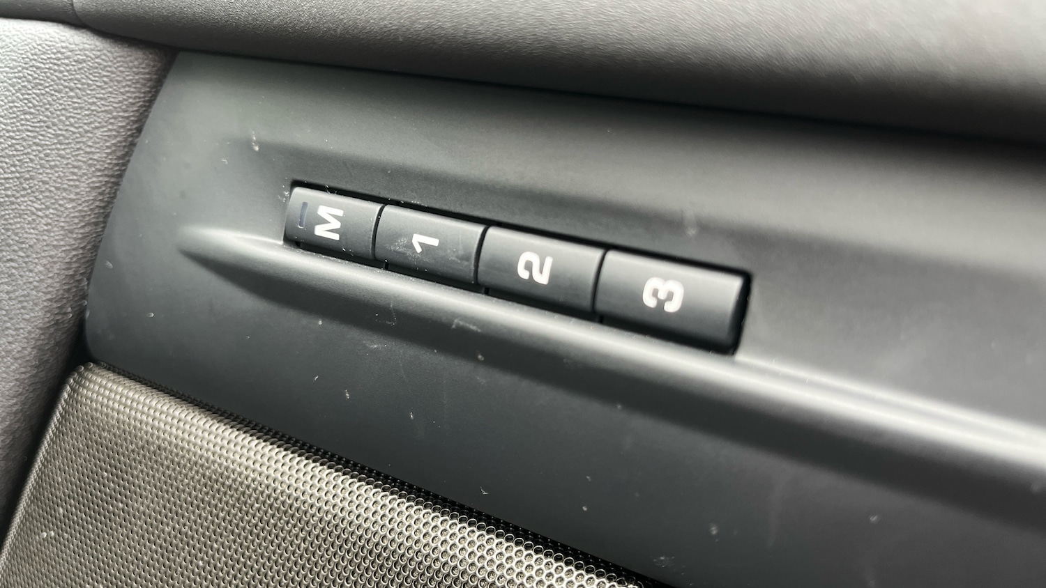 Used Land Rover Range Rover Evoque 2025 for sale - 78067348: Photo 28