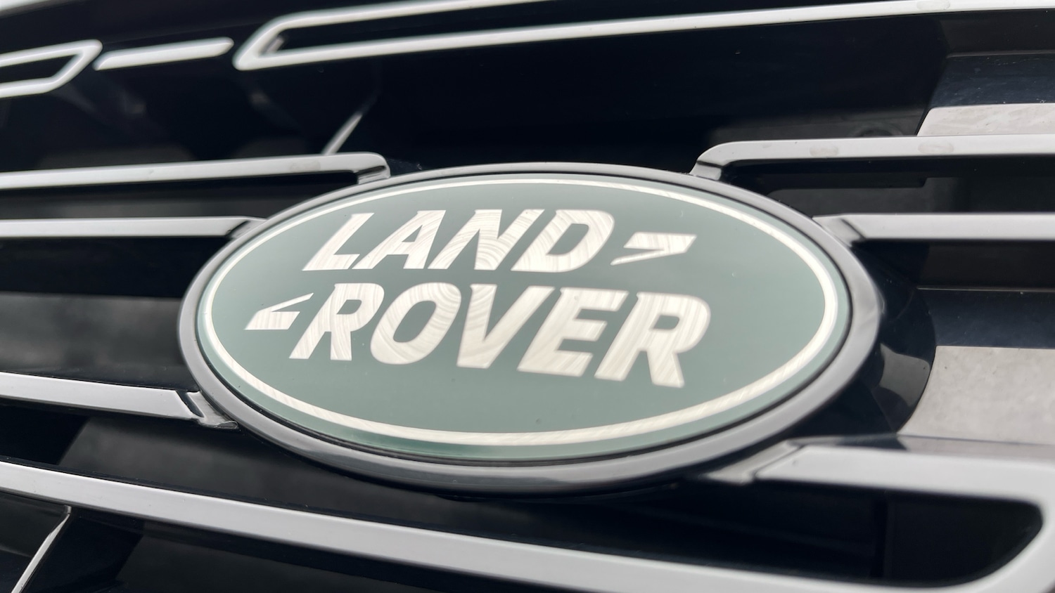 Used Land Rover Range Rover Evoque 2025 for sale - 78067348: Photo 33