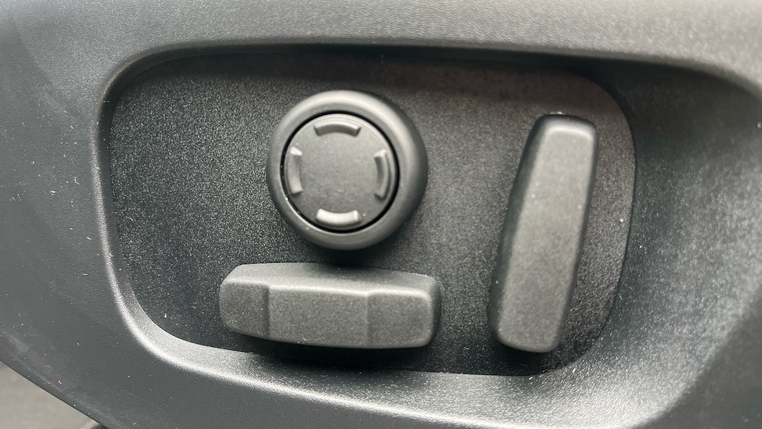 Used Land Rover Range Rover Evoque 2025 for sale - 78067348: Photo 40