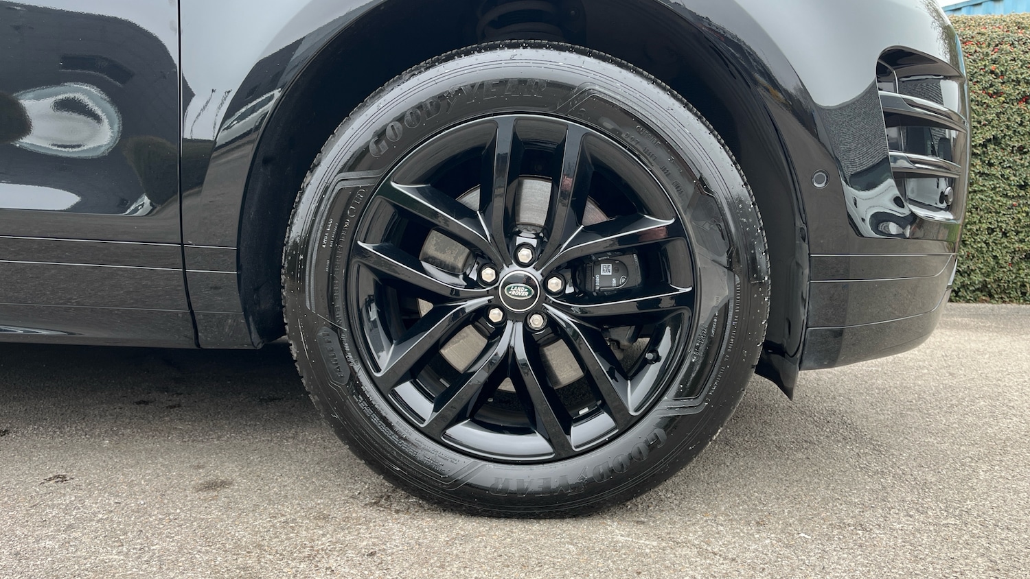 Used Land Rover Range Rover Evoque 2025 for sale - 78067348: Photo 8