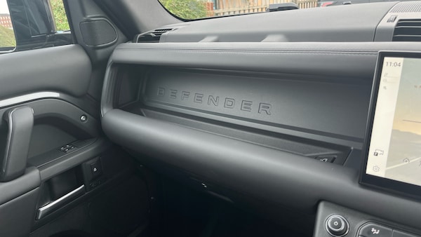 Used Land Rover Defender 2025 for sale - 76262784: Photo 23