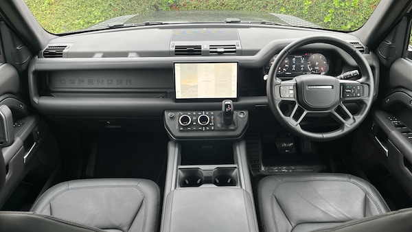 Used Land Rover Defender 2025 for sale - 76262784: Photo 9
