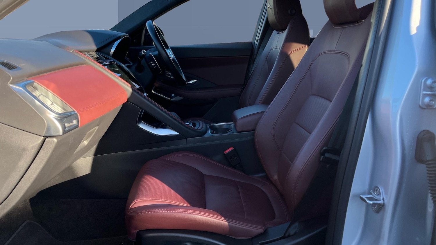 Used Jaguar E-Pace 2021 for sale - 77088086: Photo 3