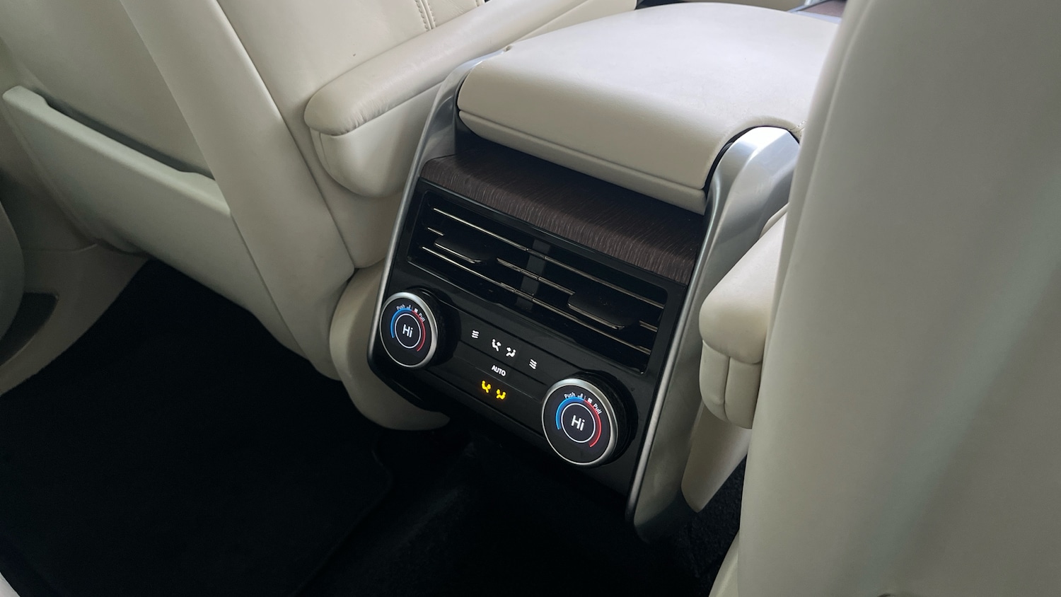 Used Land Rover Range Rover 2024 for sale - 77247786: Photo 18