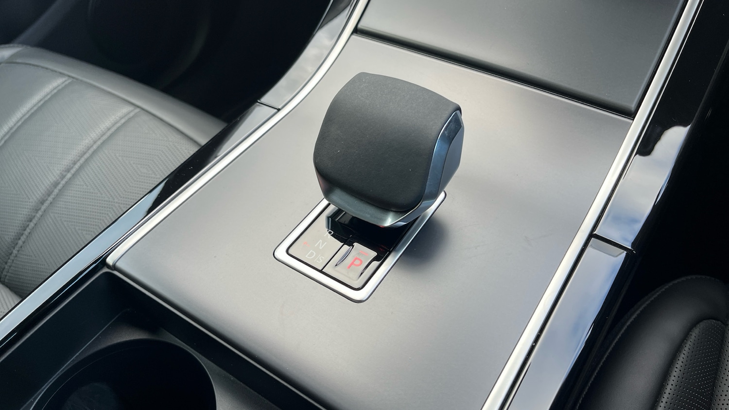 Used Land Rover Range Rover Evoque 2024 for sale - 76508001: Photo 13