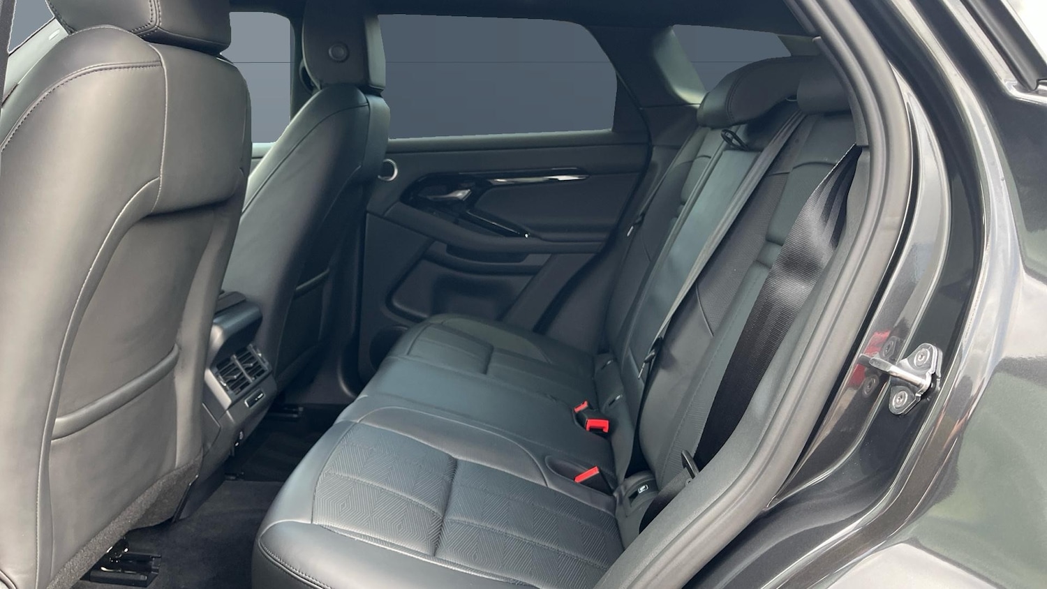 Used Land Rover Range Rover Evoque 2024 for sale - 76508001: Photo 4