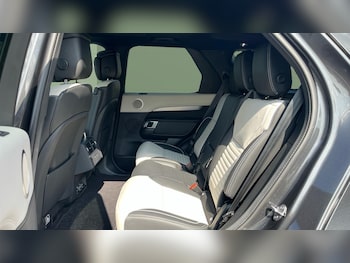 Used Land Rover Discovery 2023 for sale - 75547806: Photo