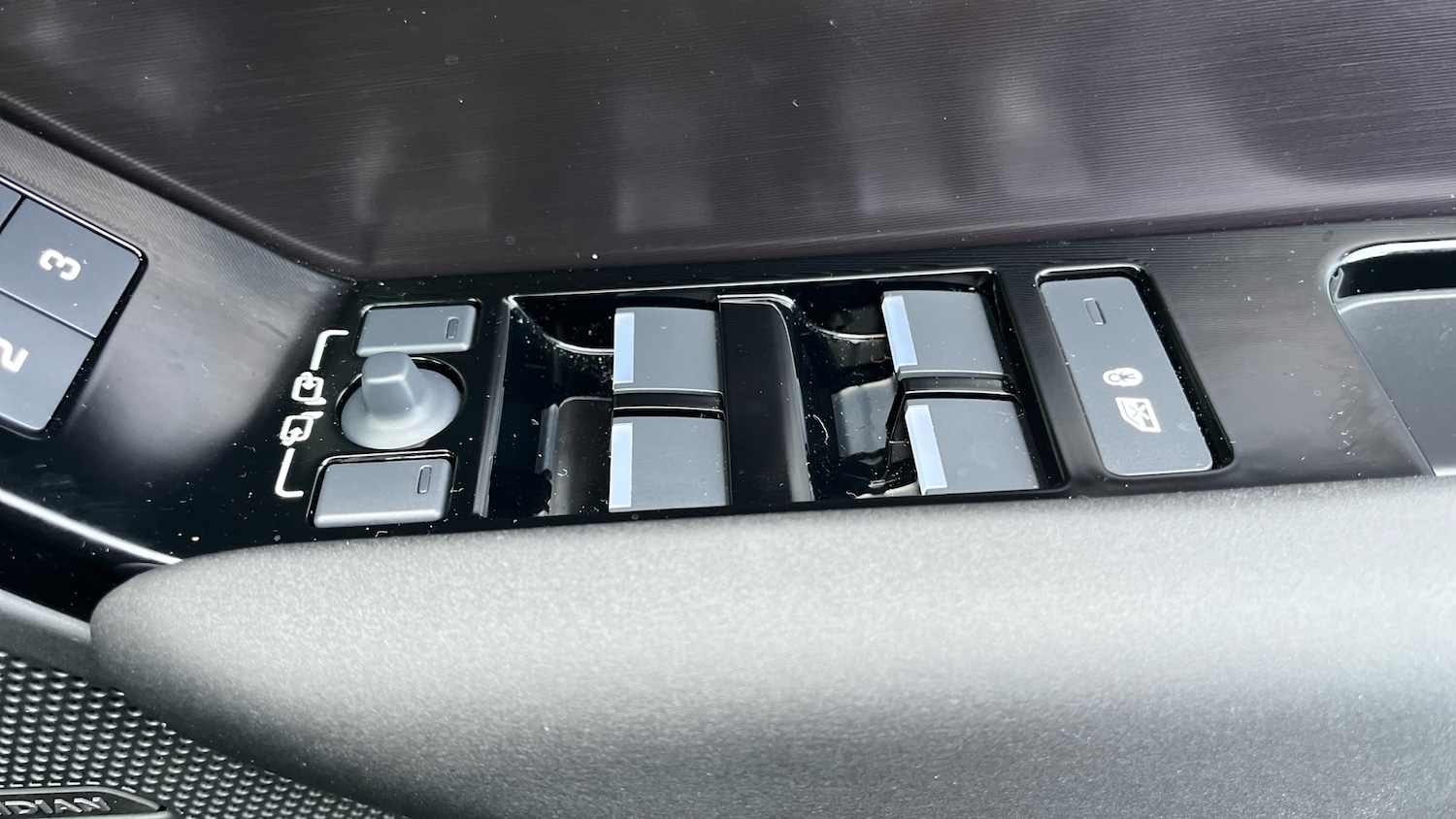 Used Land Rover Range Rover Velar 2025 for sale - 76322486: Photo 21