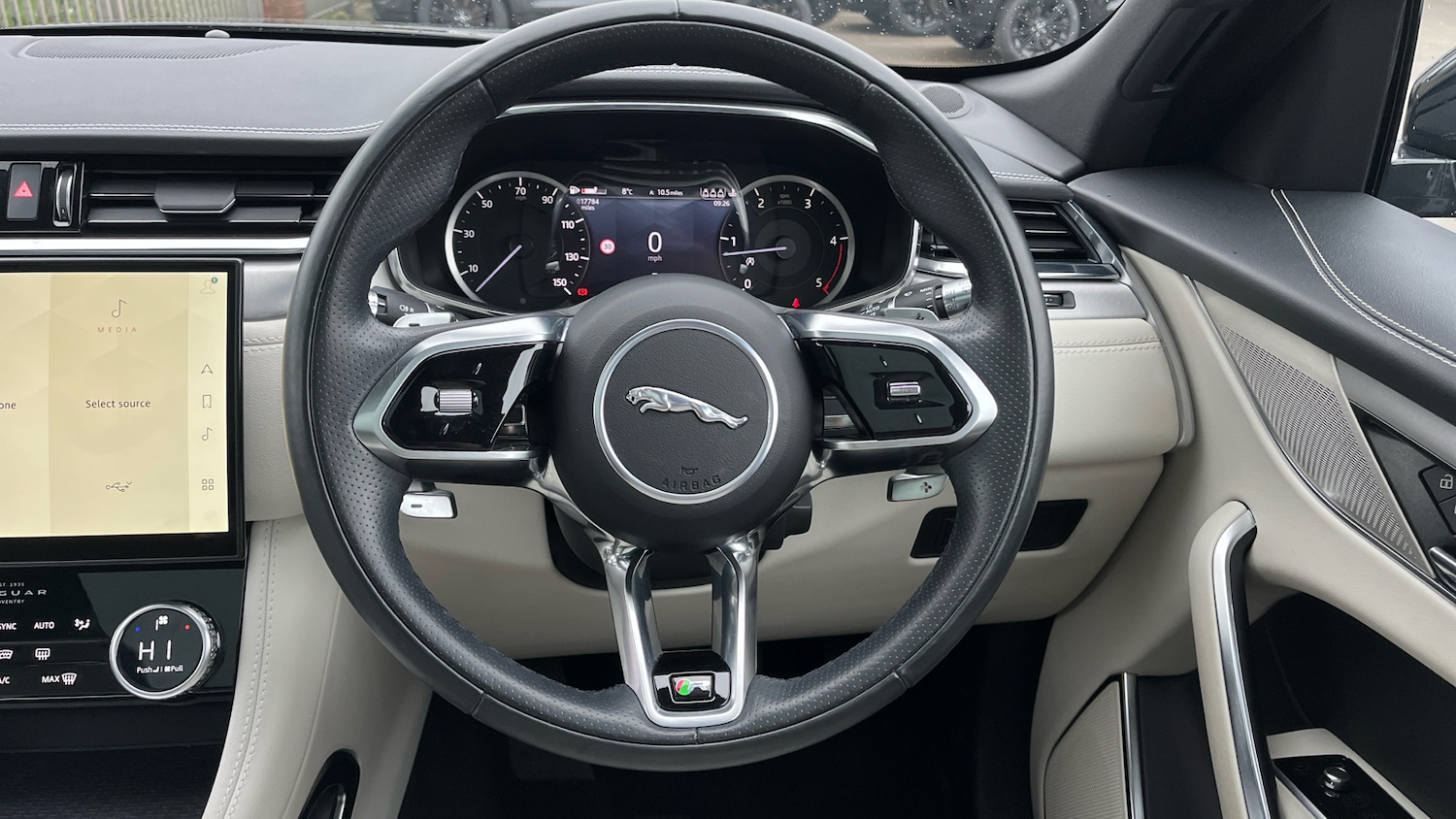 Used Jaguar F-Pace 2022 for sale - 77592676: Photo 15