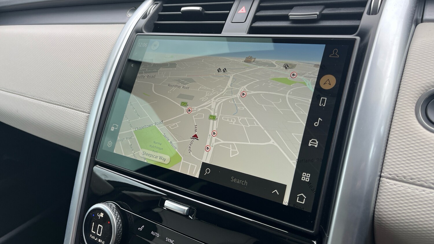 Used Land Rover Discovery 2025 for sale - 76234592: Photo 11