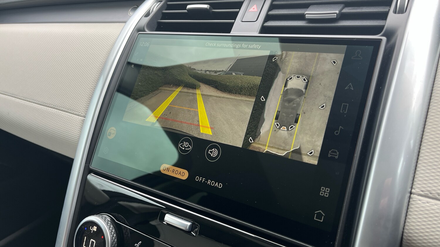 Used Land Rover Discovery 2025 for sale - 76234592: Photo 12