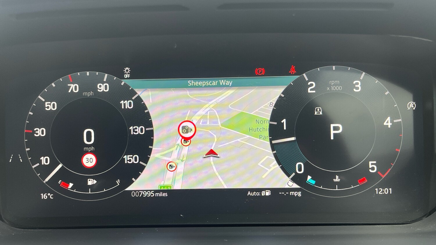 Used Land Rover Discovery 2025 for sale - 76234592: Photo 16