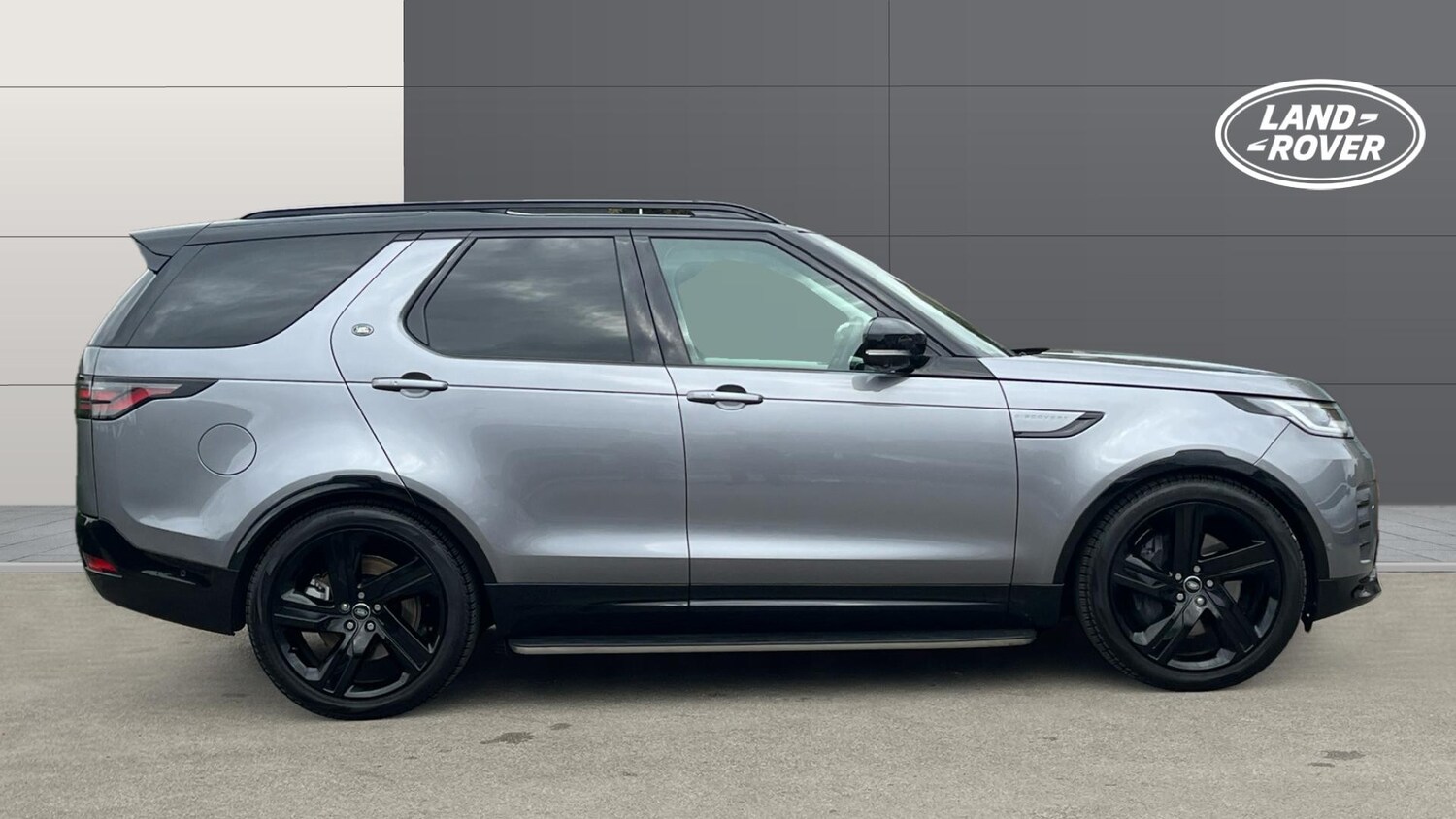 Used Land Rover Discovery 2025 for sale - 76234592: Photo 5