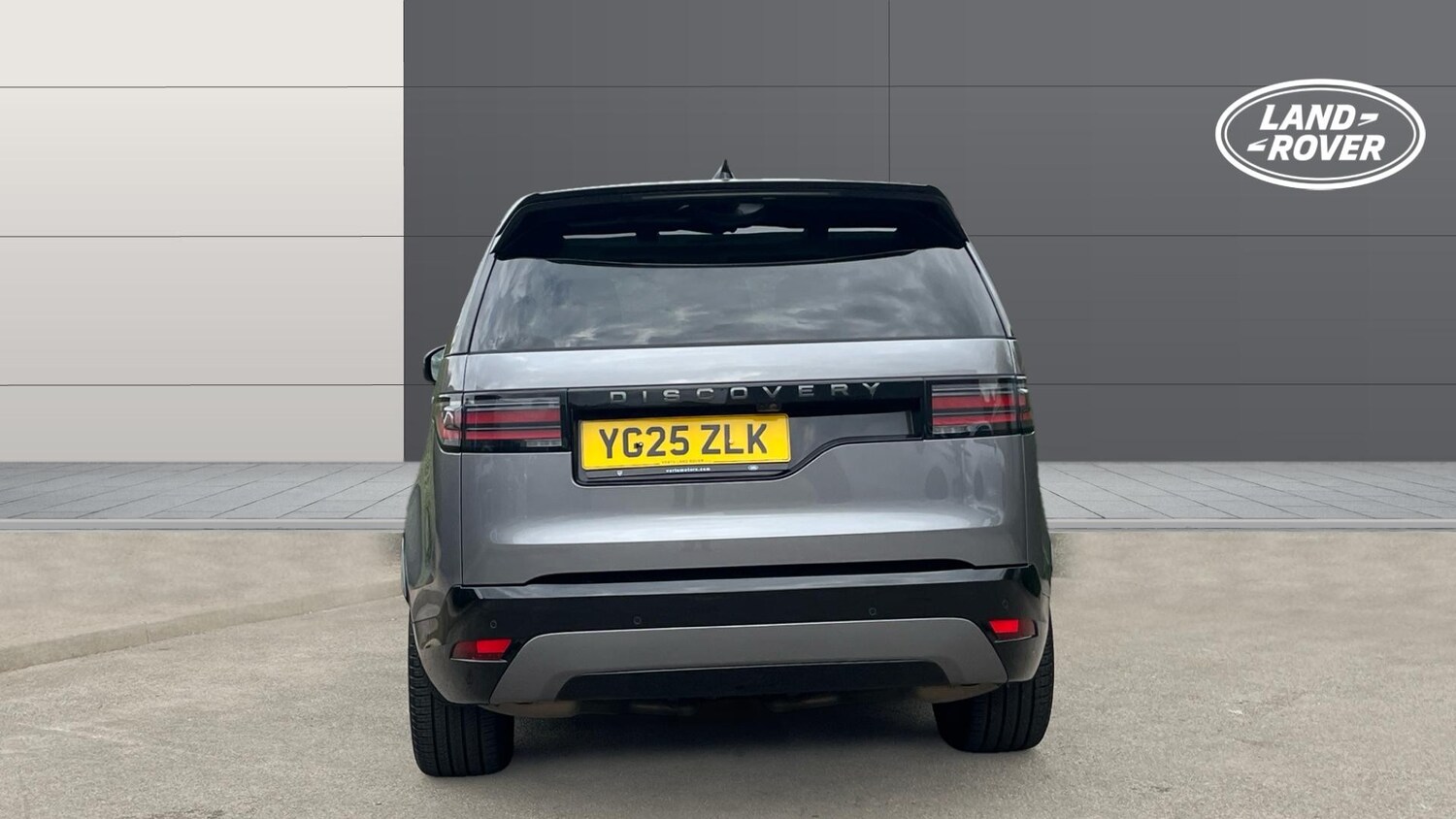 Used Land Rover Discovery 2025 for sale - 76234592: Photo 6