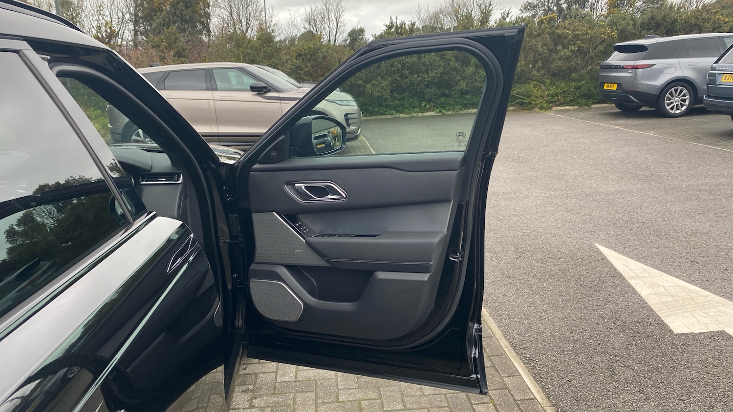 Used Land Rover Range Rover Velar 2022 for sale - 77065596: Photo 43