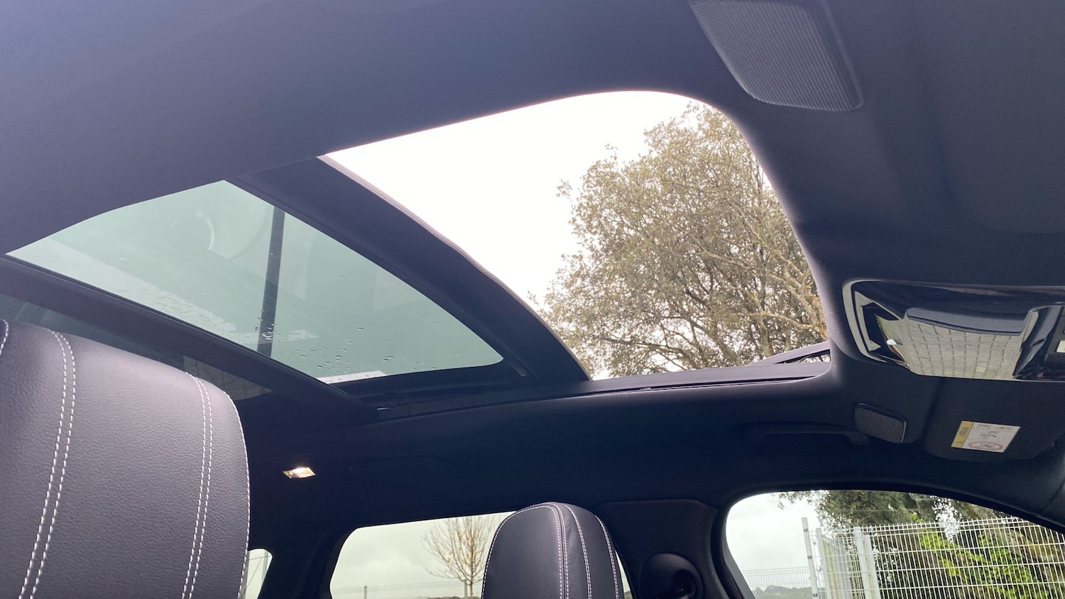 Used Land Rover Range Rover Velar 2022 for sale - 77065596: Photo 65