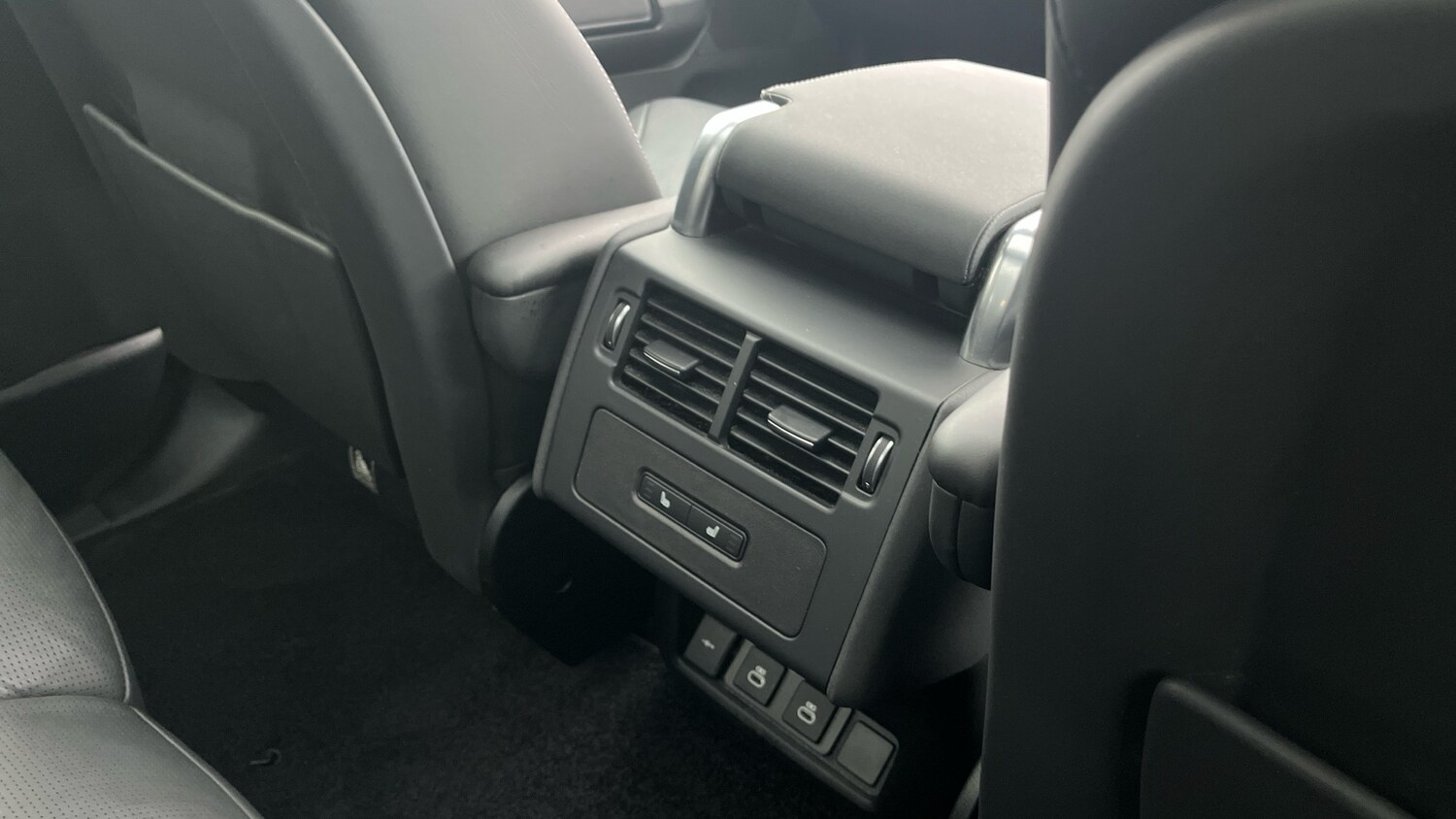 Used Land Rover Discovery 2022 for sale - 77567583: Photo 18