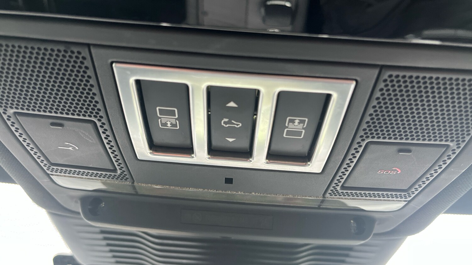 Used Land Rover Discovery 2022 for sale - 77567583: Photo 32