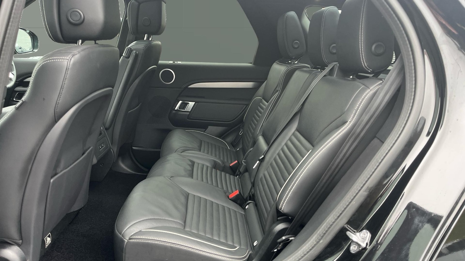 Used Land Rover Discovery 2022 for sale - 77567583: Photo 4