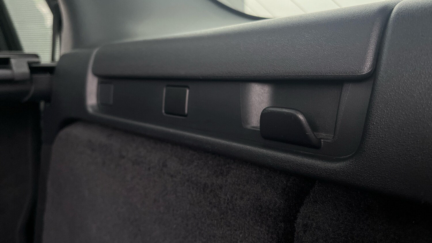 Used Land Rover Discovery 2022 for sale - 77567583: Photo 43